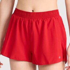 Alo Yoga stride shorts red size xs
